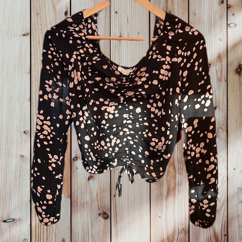Olive Tree Black Crop Top. Size S
